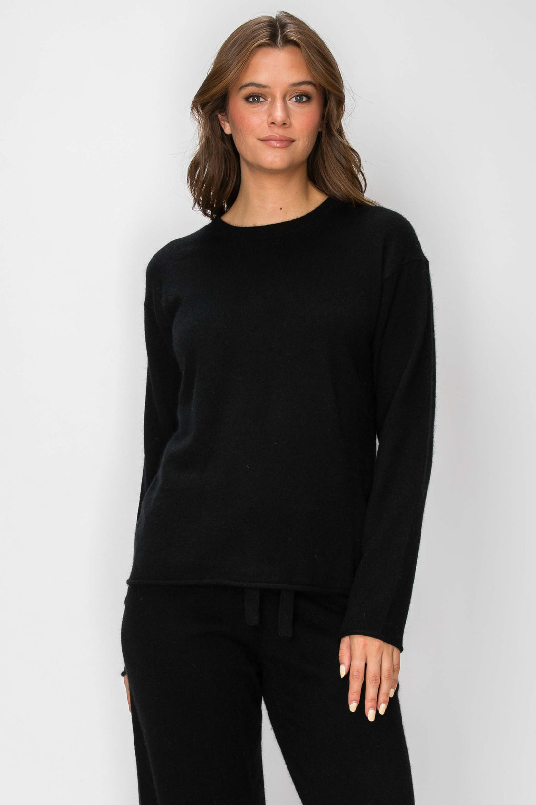 T1233 Cloudmere Raw Edge Pullover - Black