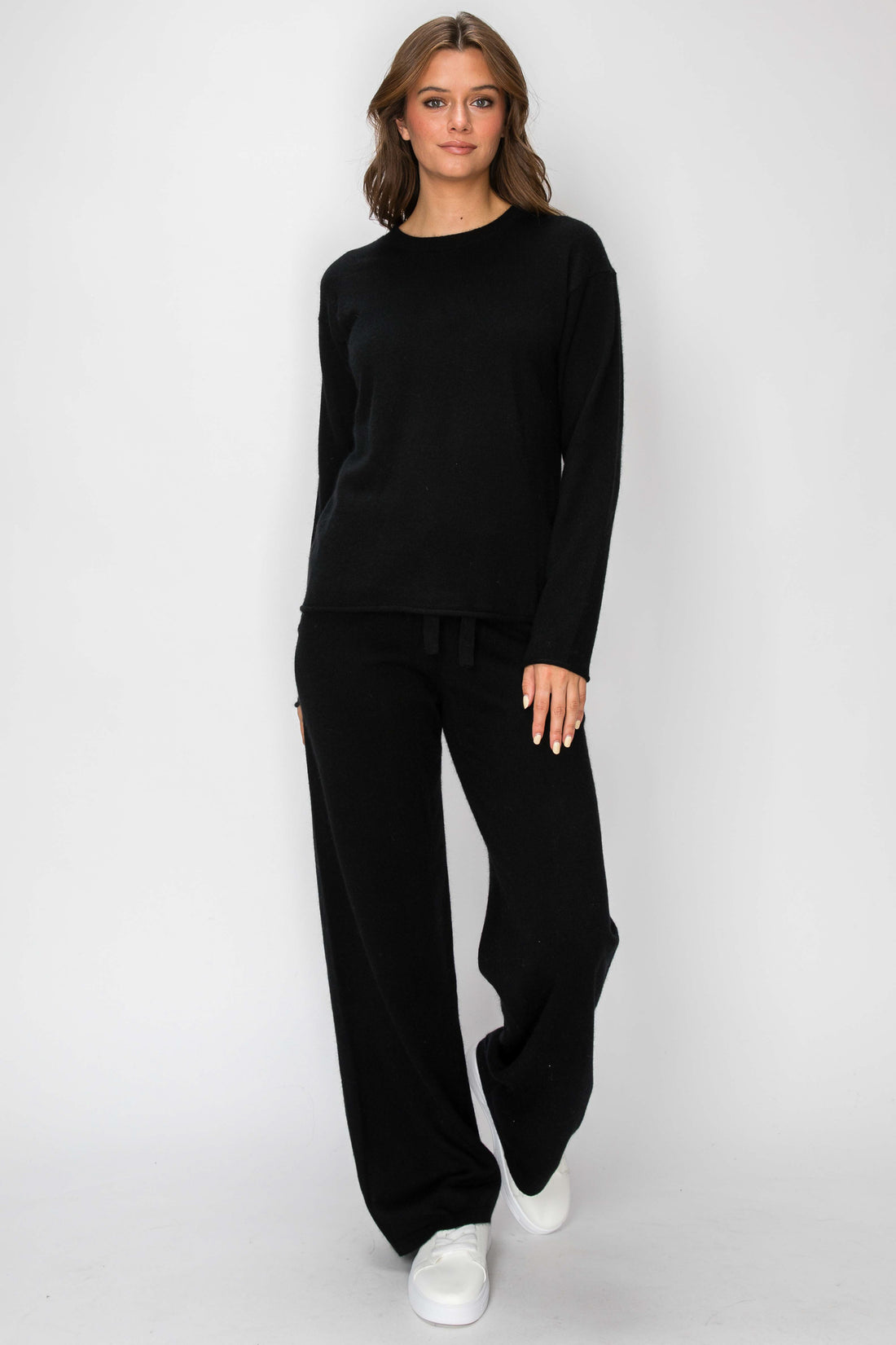 T1233 Cloudmere Raw Edge Pullover - Black