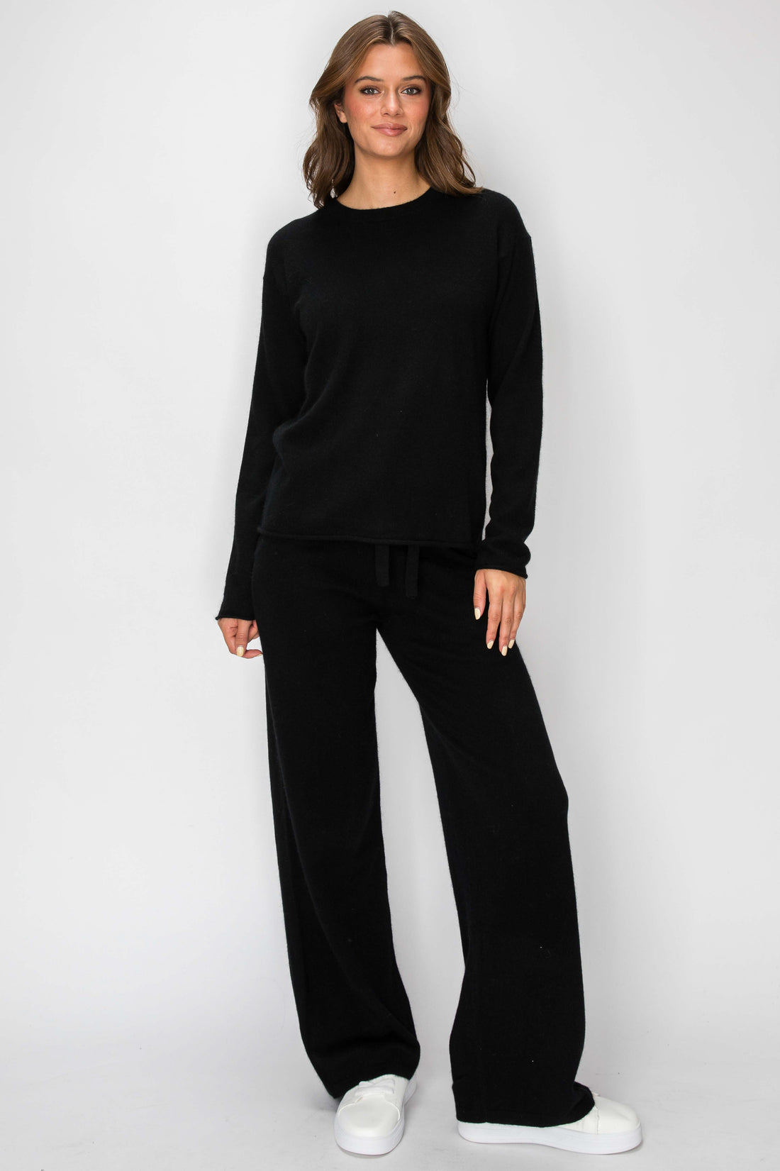 T1233 Cloudmere Raw Edge Pullover - Black