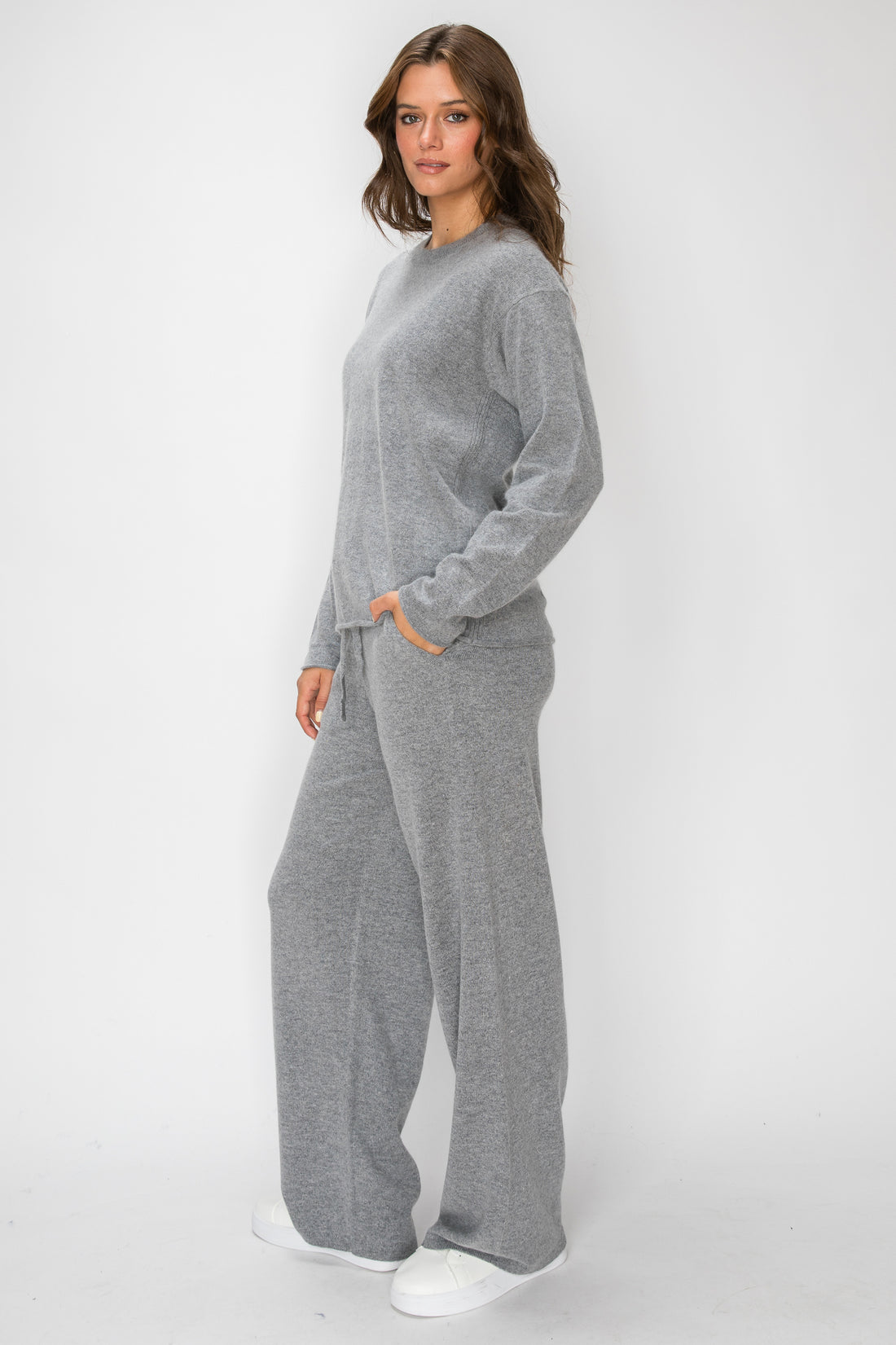 T1233 Cloudmere Raw Edge Pullover - H Grey