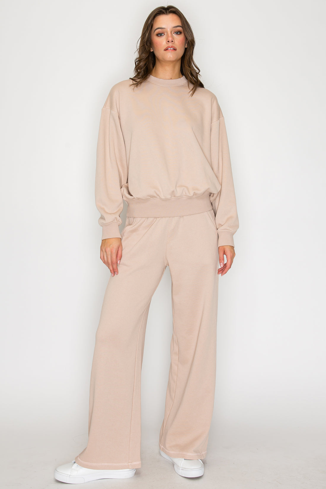 Core Wide-Leg Sweatpant