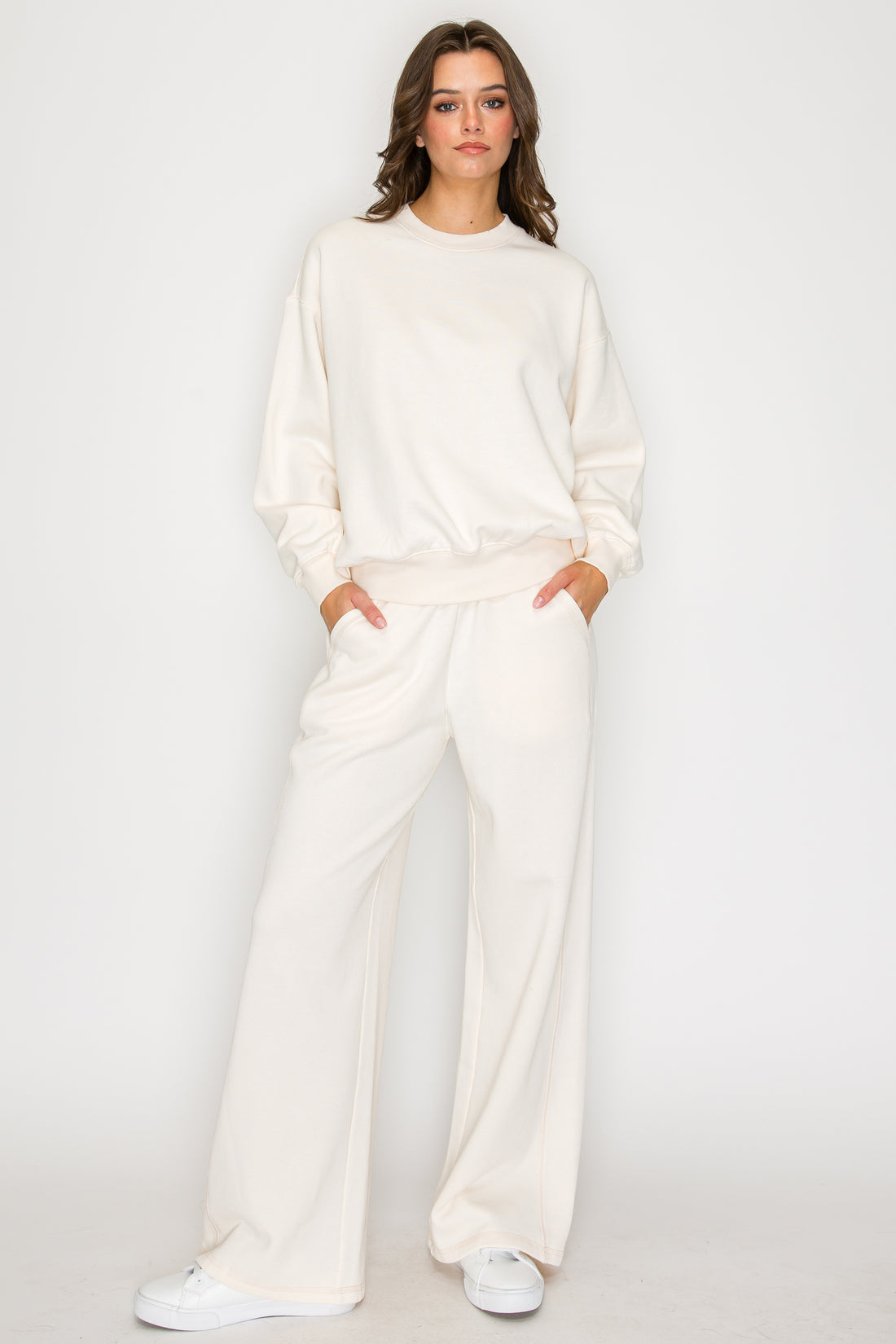 Core Wide-Leg Sweatpant