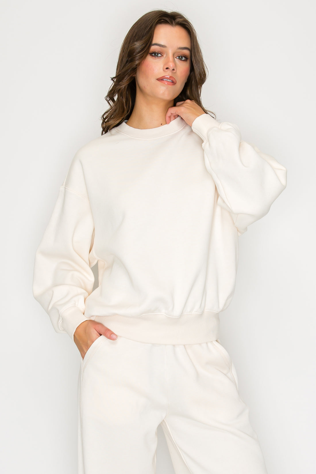 Core Crew Sweatshirt- Cream (Pack XS-S-M-L 1-2-2-1)