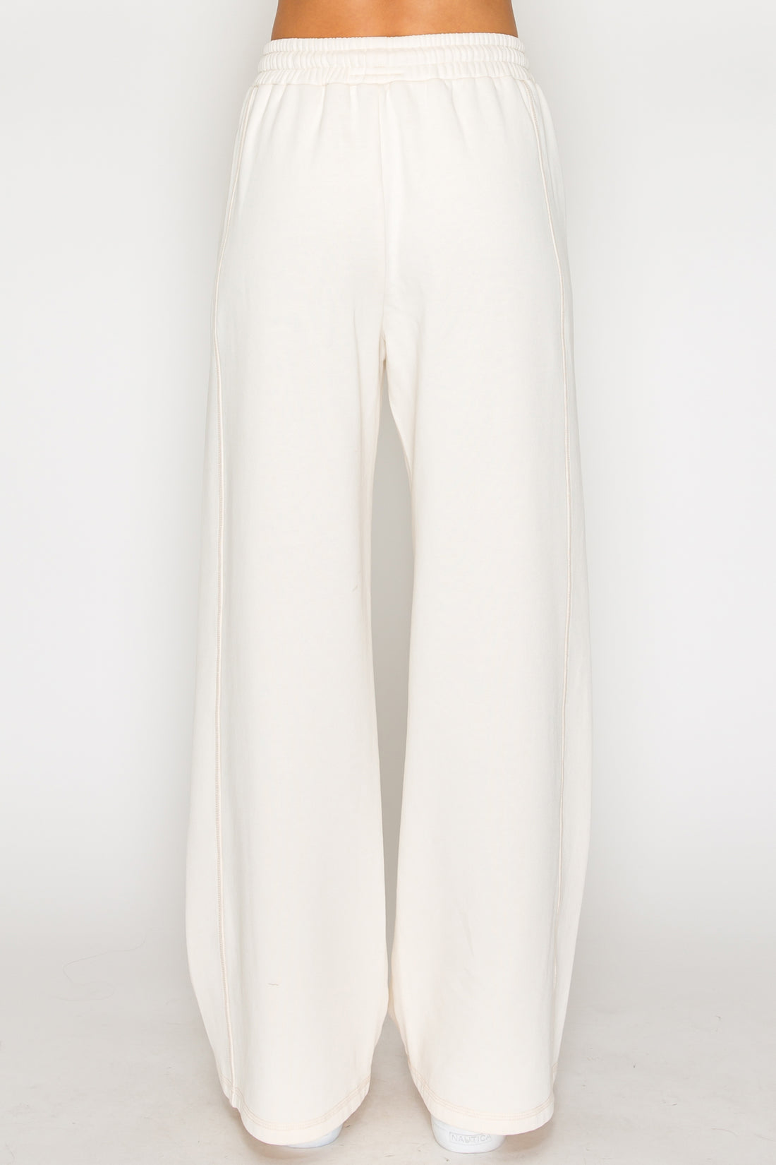 Core Wide-Leg Sweatpant